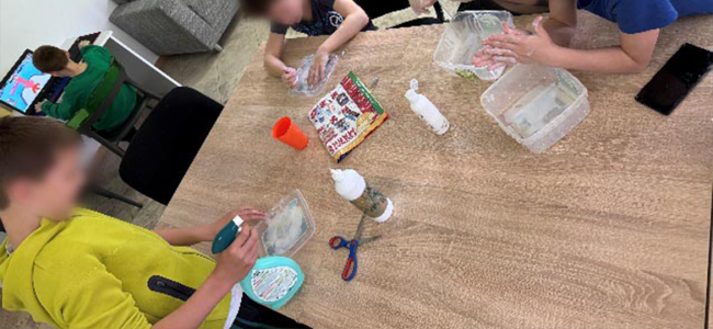 Slavonski Brod – Izrađivanje proljetnih ukrasa i likovna radionica povodom Dana planeta Zemlje